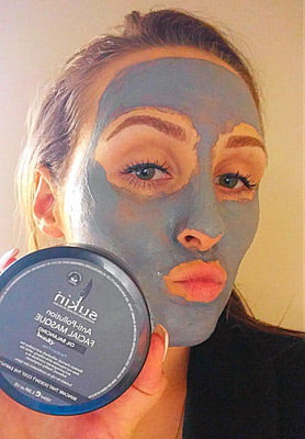 Sukin Oil Balancing Plus Charcoal Anti-Pollution Facial Masque